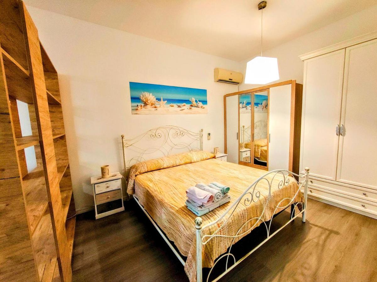 Casa Via Leuca Apartment Lecce Bagian luar foto