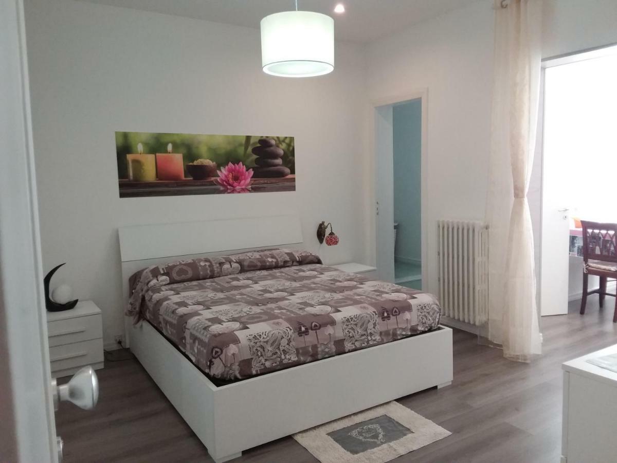 Casa Via Leuca Apartment Lecce Bagian luar foto