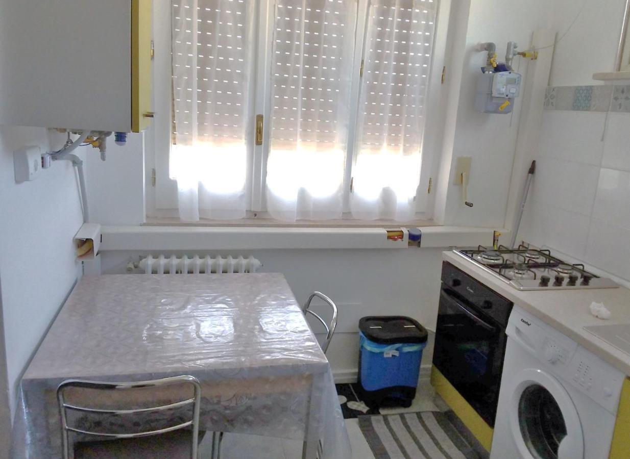 Casa Via Leuca Apartment Lecce Bagian luar foto